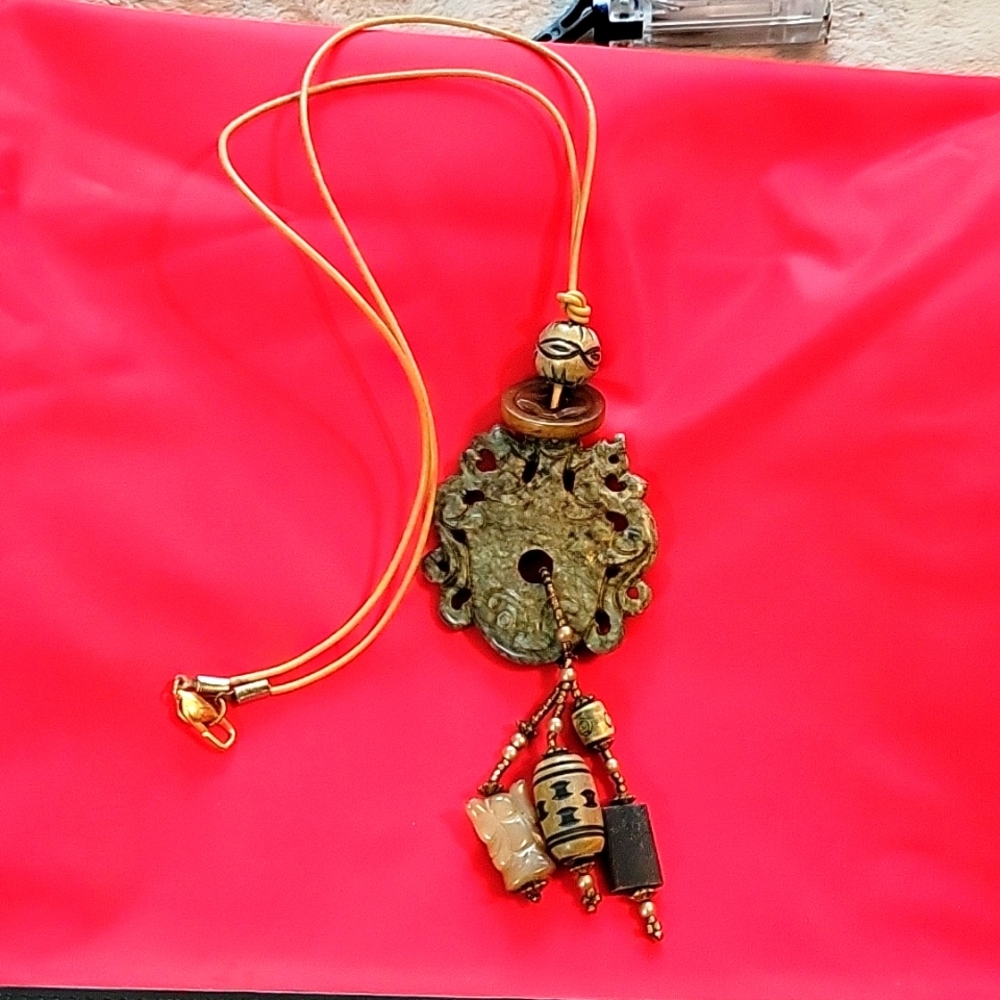 VINTAGE ASIAN Bohemian carved Jade look Good Luck Necklace 6" pendant